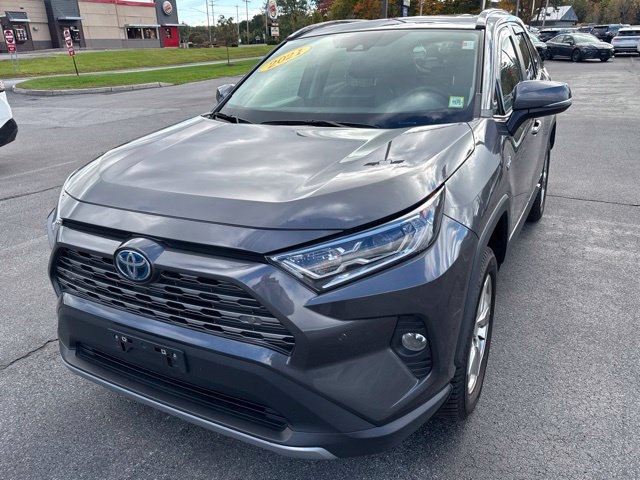 Used 2021 Toyota RAV4 Limited w/ Limited Grade Weather Package AWD/4WD image 9