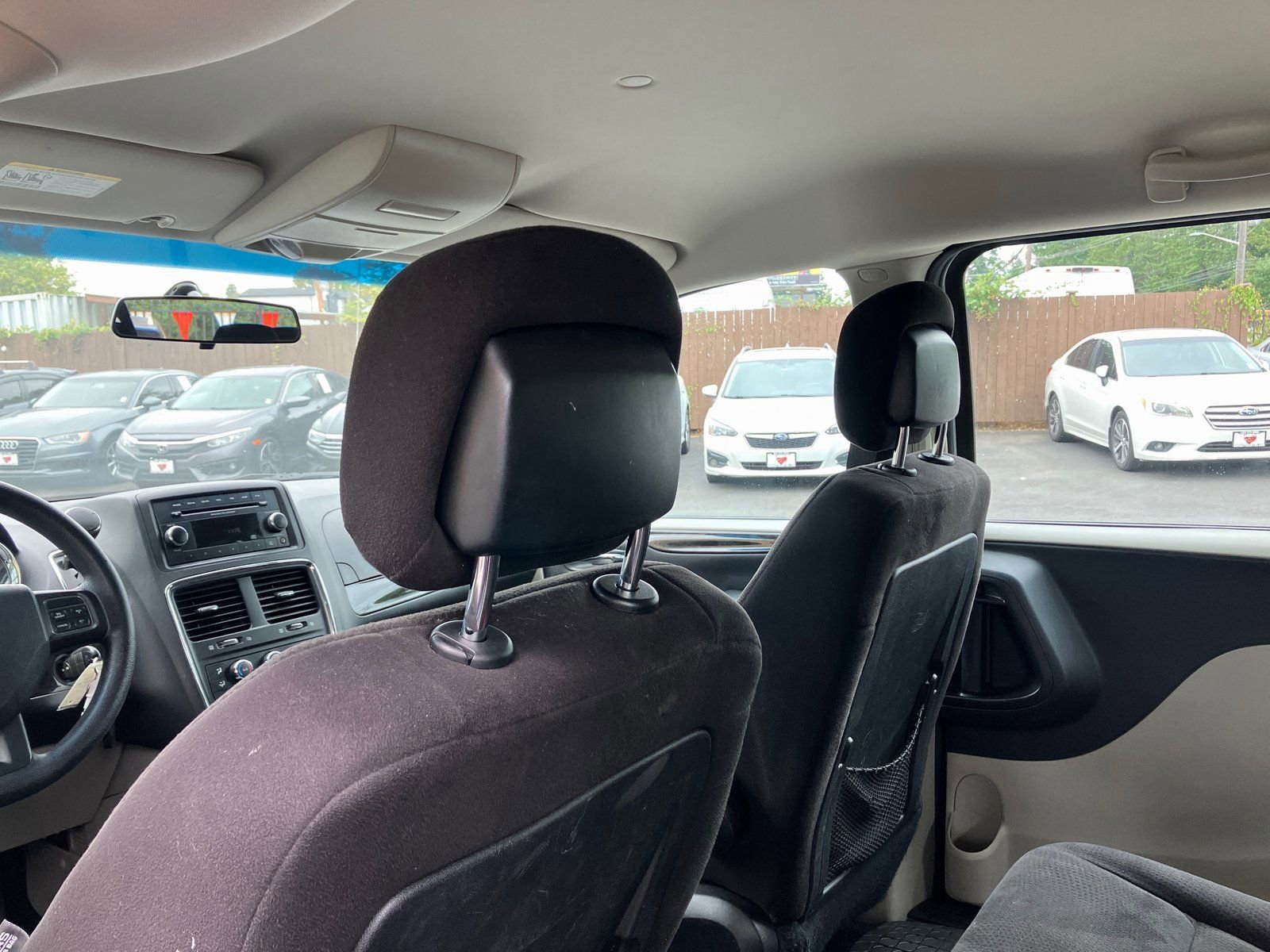 Used 2014 Dodge Grand Caravan American Value Package FWD image 13