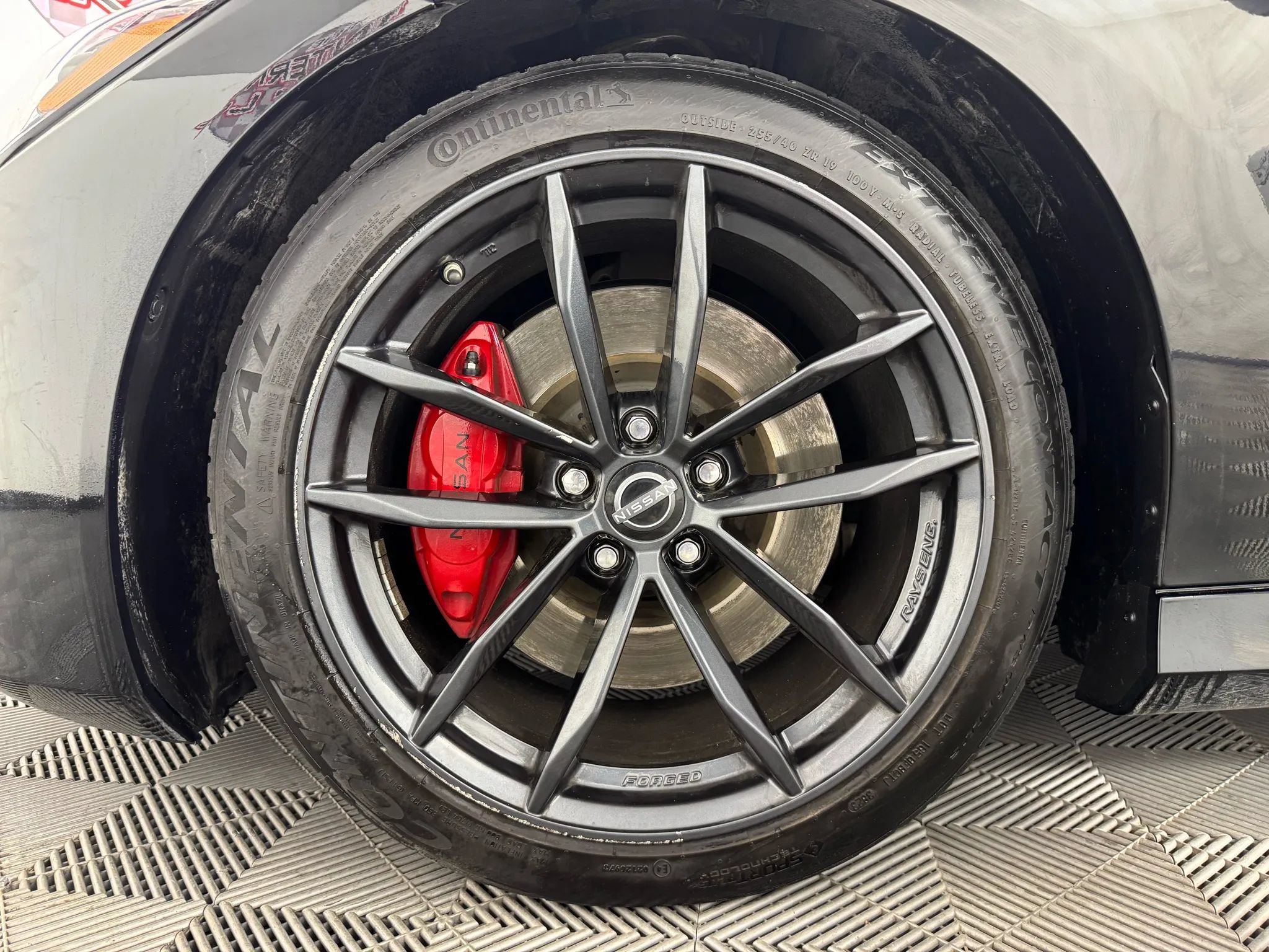 Used 2023 Nissan Z w/ Floor Mat Package (L93) RWD image 35