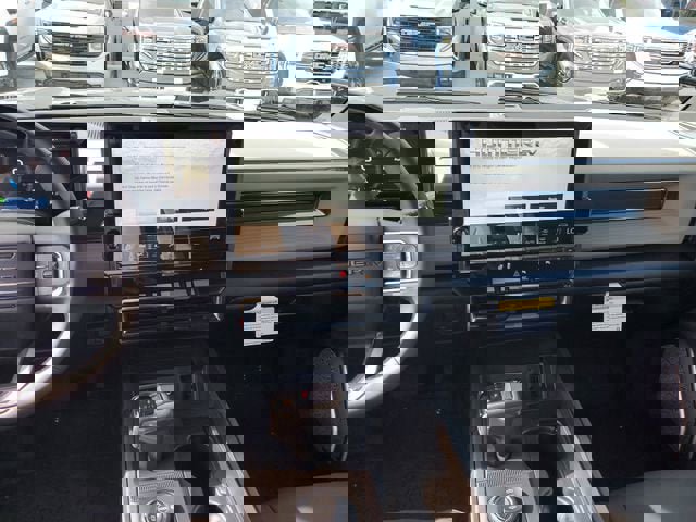 New 2026 GMC Hummer EV 4x4 Crew Cab image 15