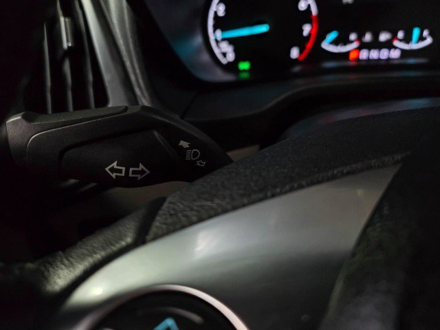 Used 2023 Ford Transit Connect XL image 19