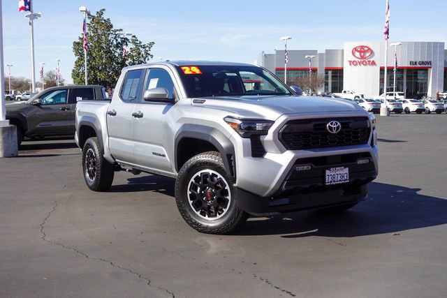 Certified 2024 Toyota Tacoma TRD Off-Road w/ TRD Off Road Upgrade Package image 2