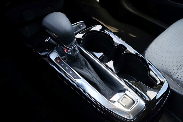 Certified 2025 Chevrolet Trax LT image 18