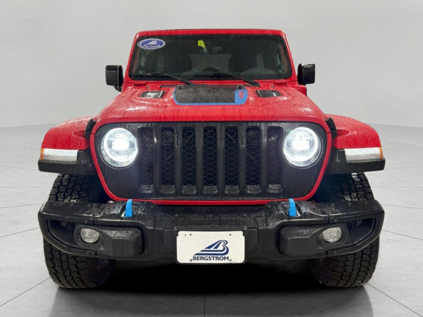 Used 2022 Jeep Wrangler Unlimited Rubicon 4xe w/ Steel Bumper Group image 3