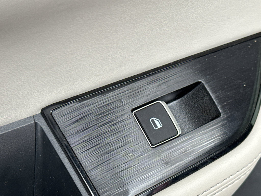 Certified 2023 Nissan Rogue SL w/ SL Premium Package image 31