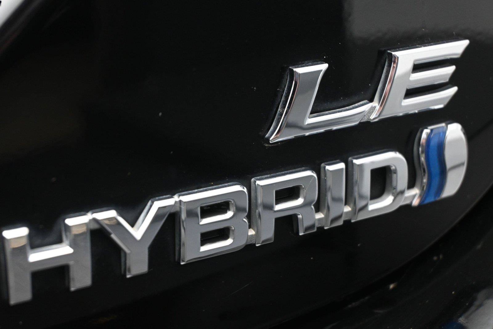 Used 2020 Toyota Camry LE FWD image 22