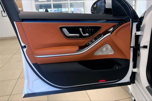 Used 2026 Mercedes-Benz S 580 4MATIC Sedan image 17