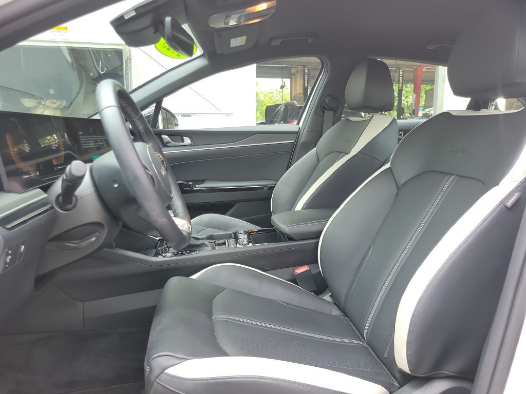 Certified 2025 Kia K5 GT-Line FWD image 2