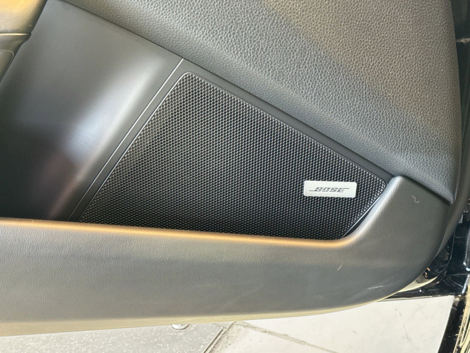 Used 2022 Porsche 911 Carrera image 12