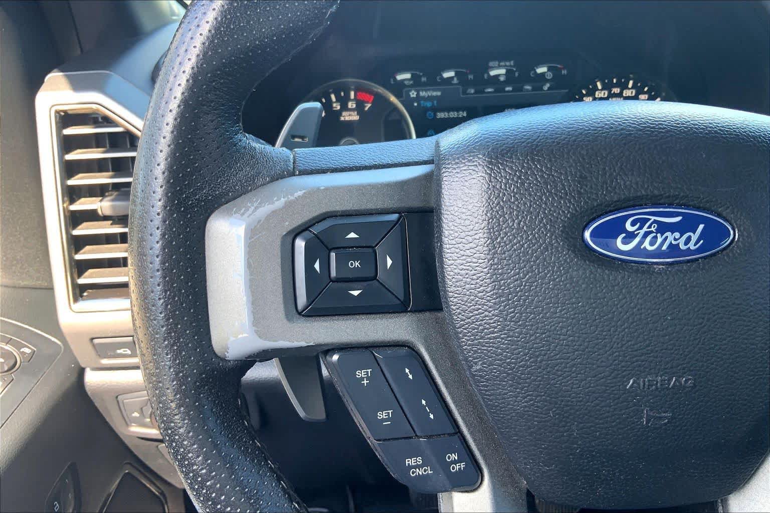 Used 2018 Ford F150 Raptor w/ Equipment Group 802A Luxury AWD/4WD image 23