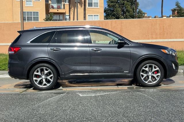 Used 2018 Kia Sorento SX image 3