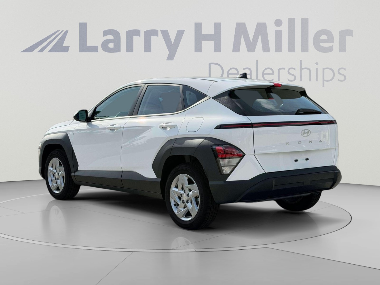New 2027 Hyundai Kona SE FWD image 10