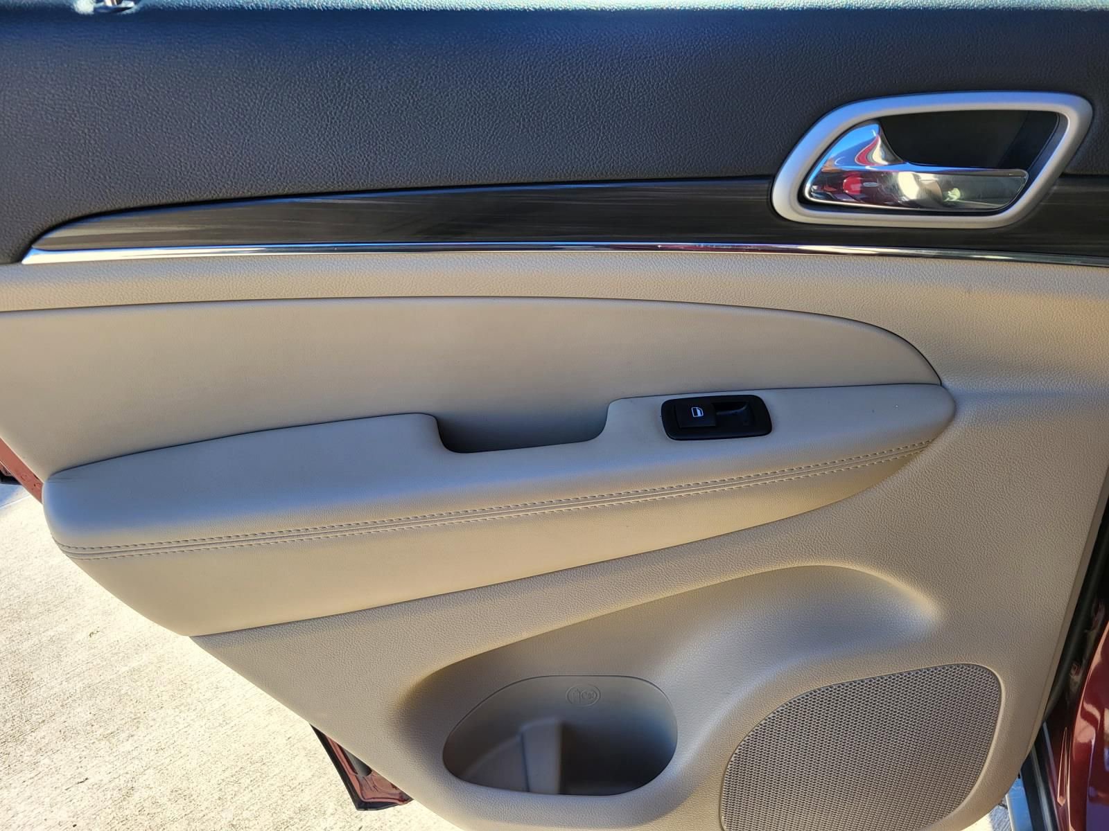 Used 2020 Jeep Grand Cherokee Limited image 20