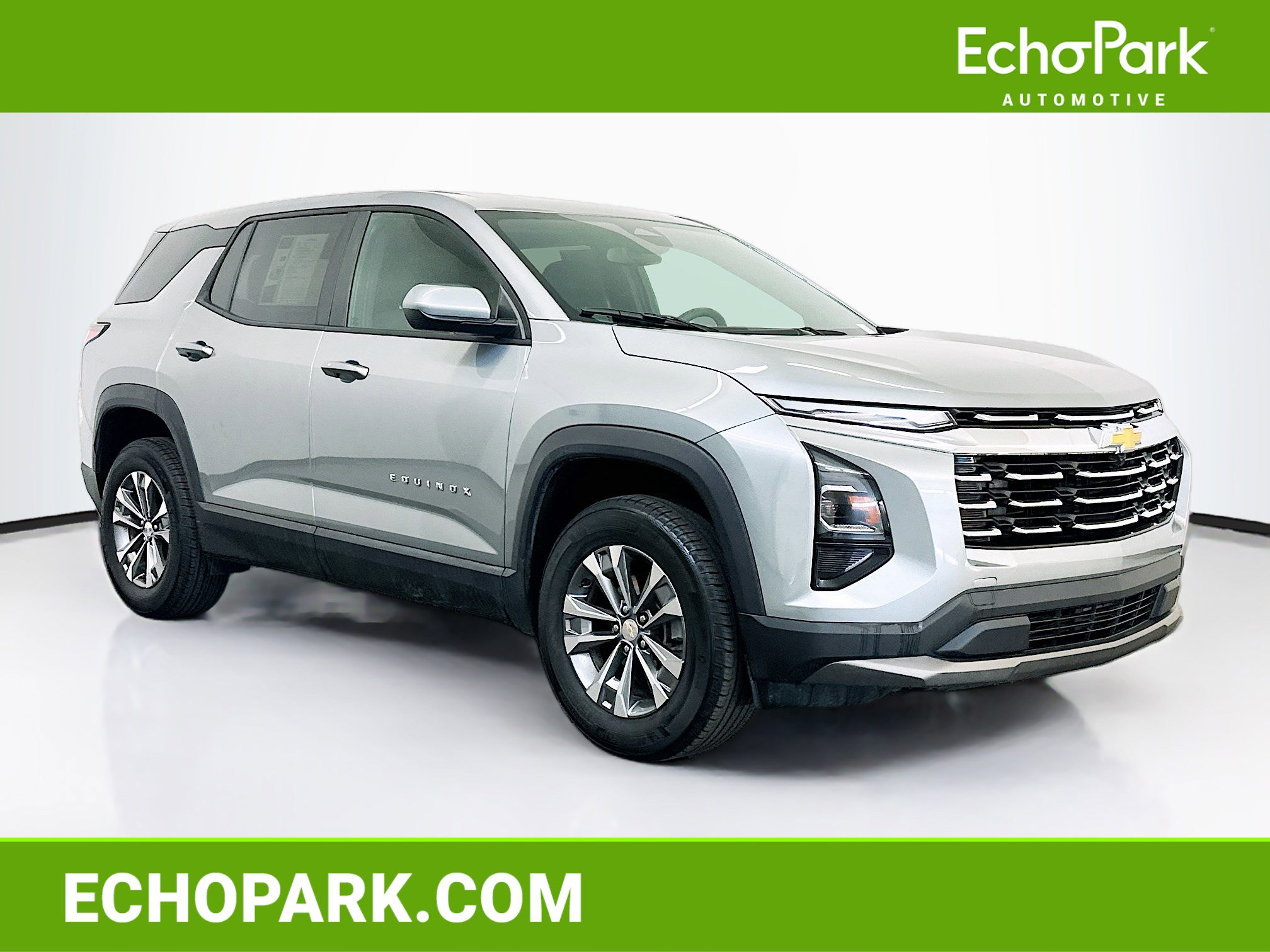 Used 2025 Chevrolet Equinox LT AWD/4WD image 1