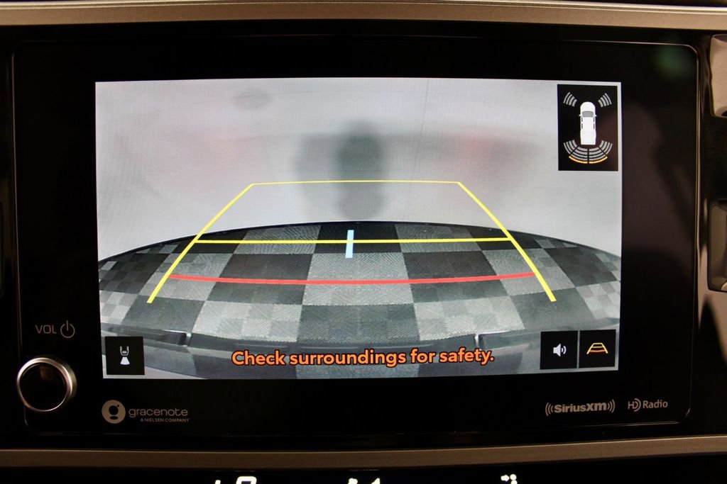 Used 2022 Toyota Tundra SR5 w/ SR5 Convenience Package image 20