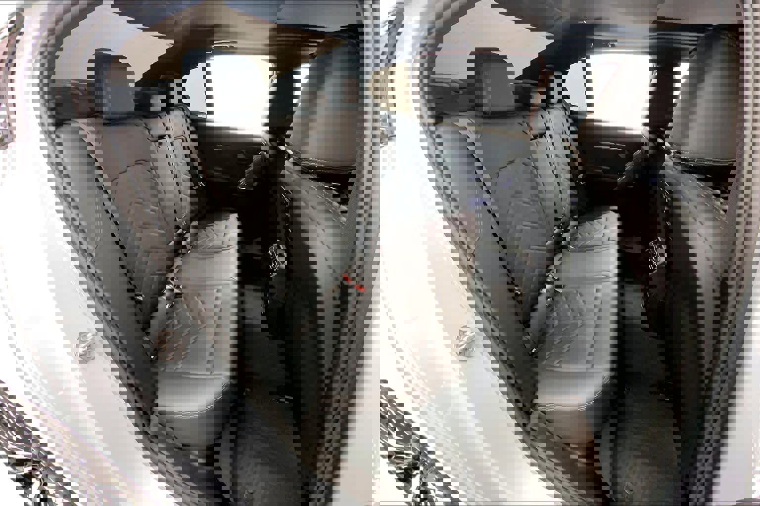 Used 2024 BMW i5 M60 w/ Premium Package image 13