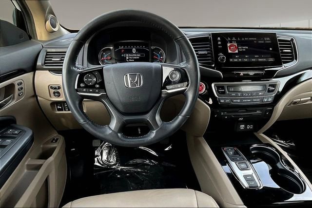 Used 2020 Honda Pilot Touring image 8