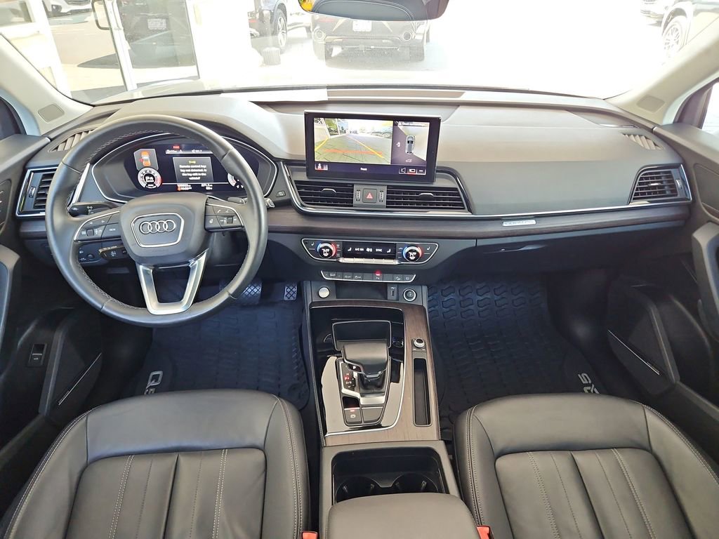 Used 2021 Audi Q5 2.0T Premium Plus w/ Premium Plus Package image 9