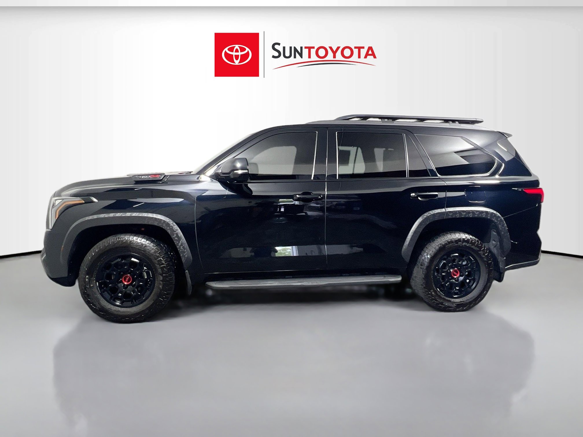 Used 2025 Toyota Sequoia TRD Pro AWD/4WD image 7