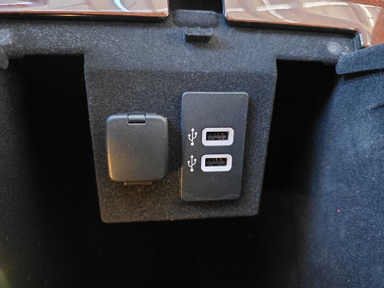 Used 2017 Lincoln Navigator Select image 19