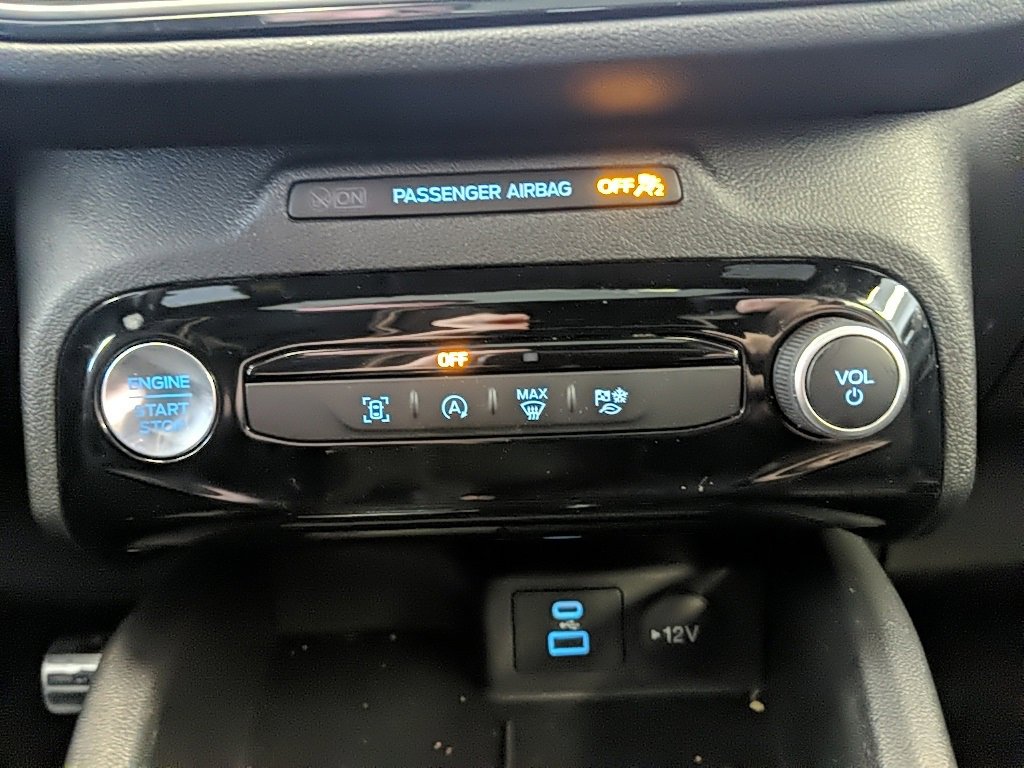 Certified 2023 Ford Escape ST-Line w/ Tech Pack #1 image 21