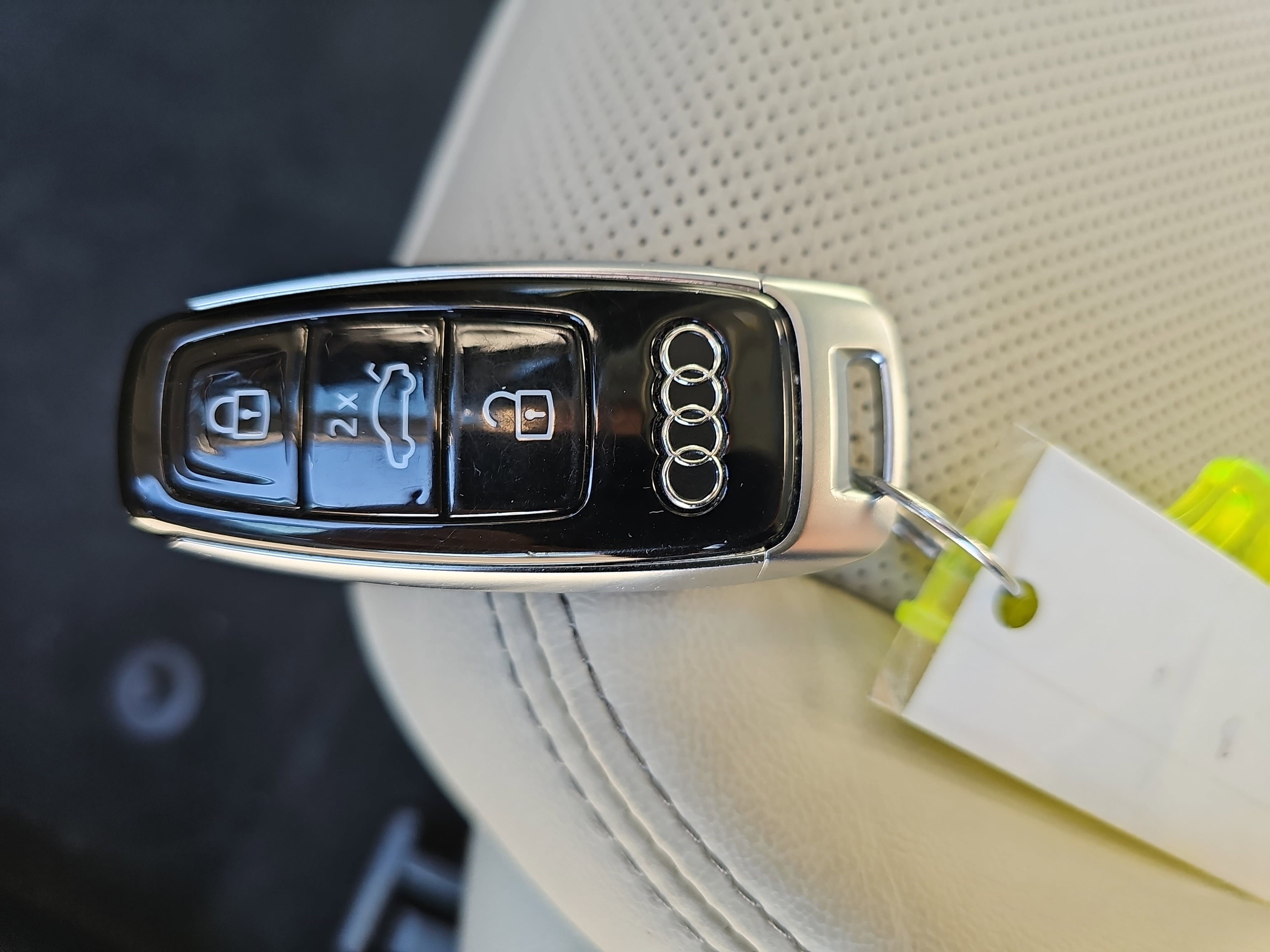 Used 2025 Audi A6 Premium Plus image 37