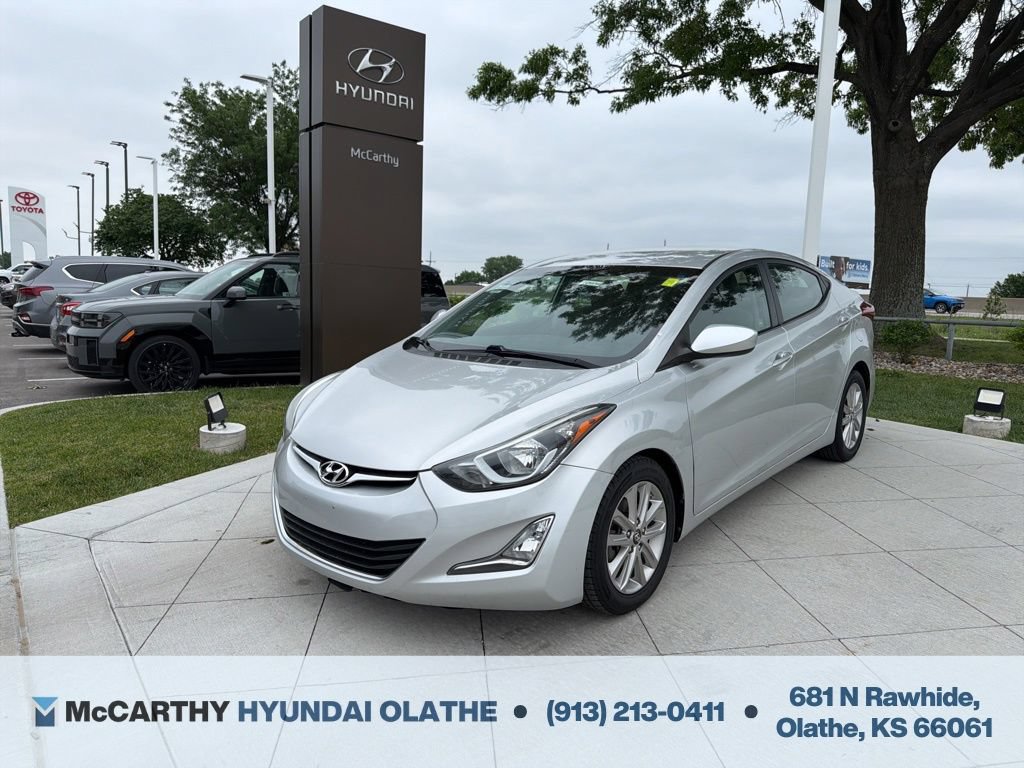 Used 2015 Hyundai Elantra SE w/ Option Group 02 FWD video 1