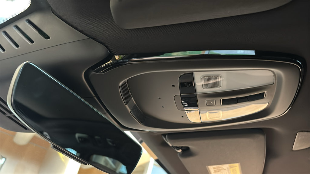 New 2027 Volvo XC60 B5 Plus AWD/4WD image 22