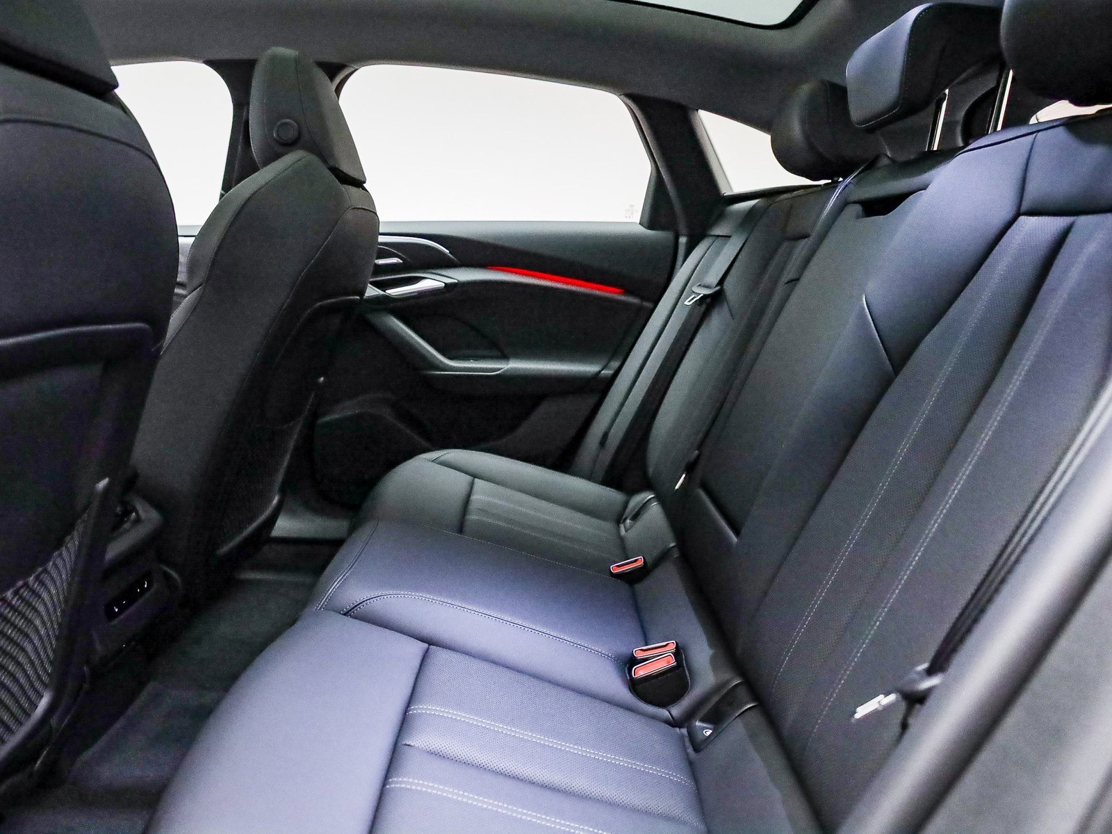 New 2025 Audi A6 e-tron Premium Plus image 21