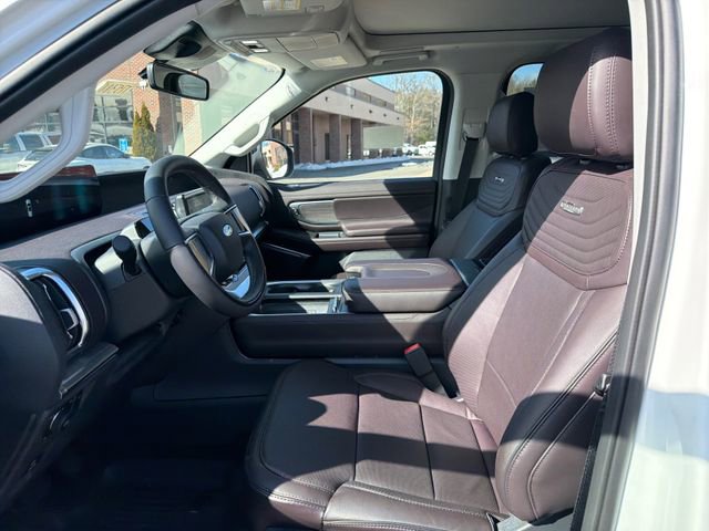 New 2025 Ford Expedition Max Platinum w/ Platinum Ultimate Package image 9