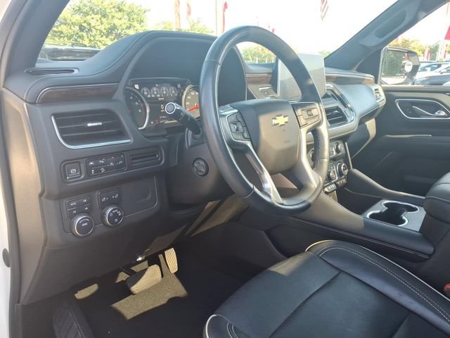 Used 2021 Chevrolet Suburban Premier AWD/4WD image 18