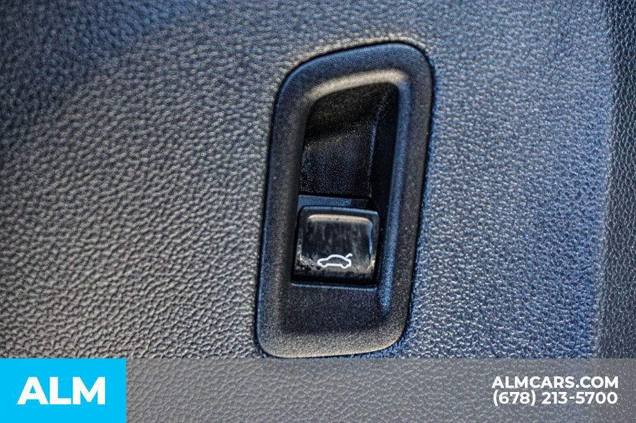 Used 2024 Volkswagen Atlas Cross Sport SE image 51