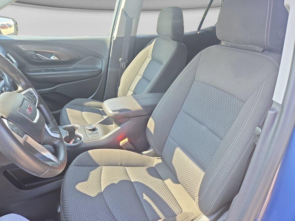 Used 2024 GMC Terrain SLE AWD/4WD image 20