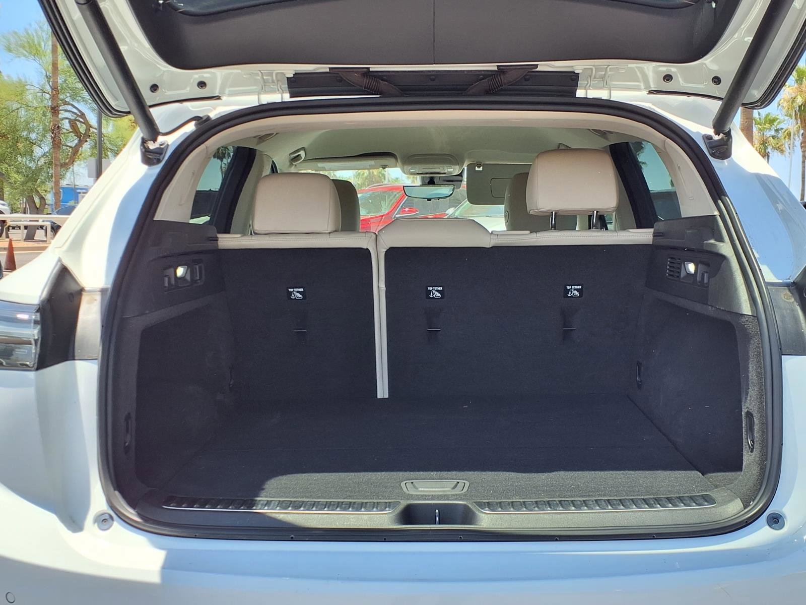 Used 2021 Buick Envision Avenir w/ Technology Package II FWD image 7