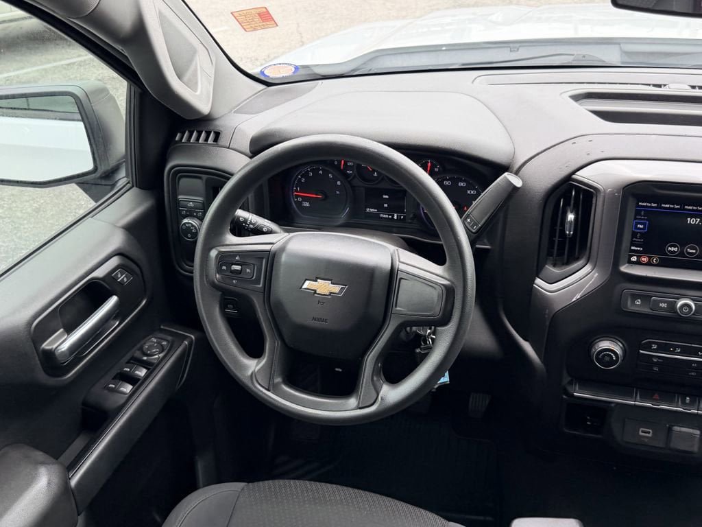 Used 2019 Chevrolet Silverado 1500 Custom w/ Trailering Package RWD image 14