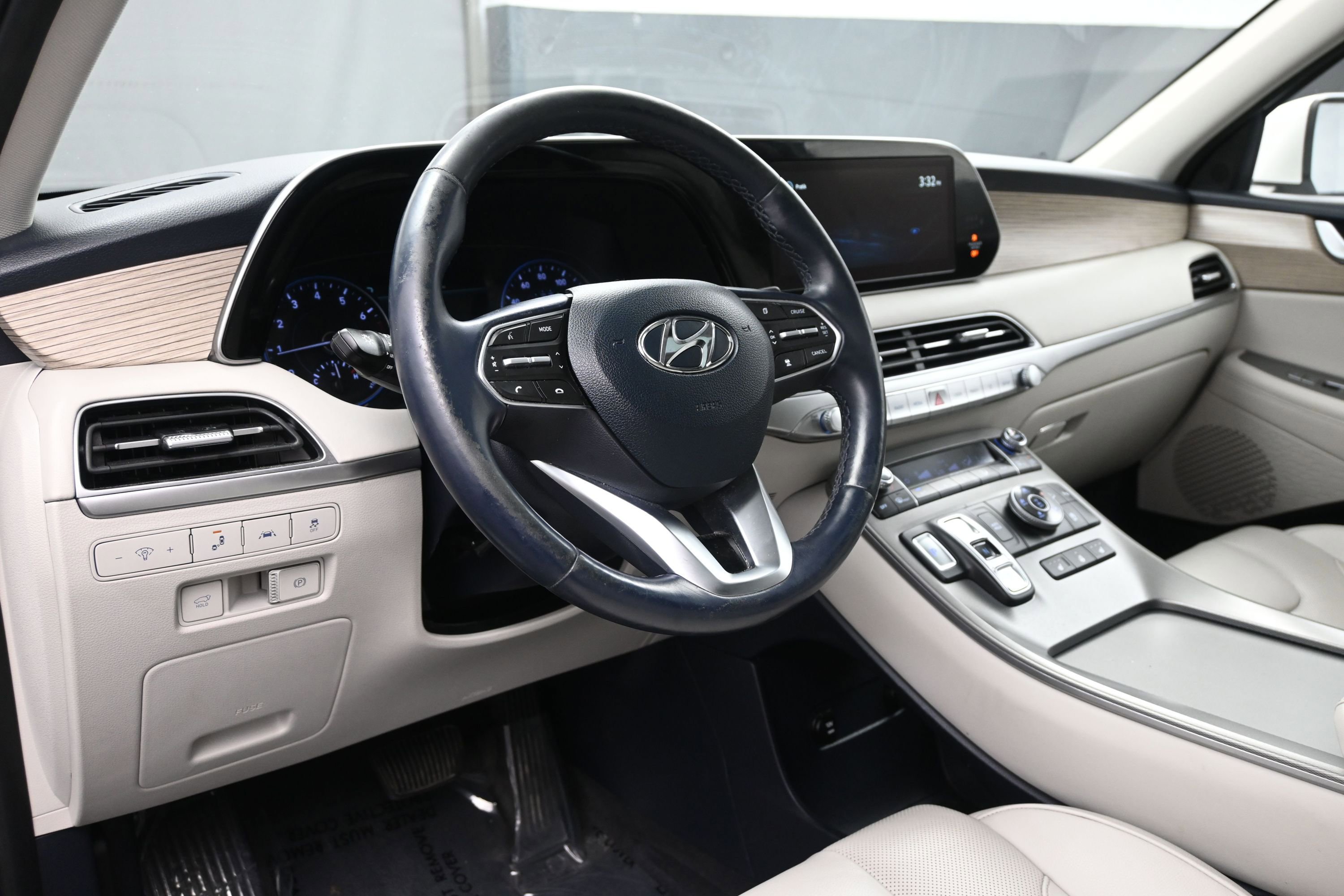 Used 2021 Hyundai Palisade SEL w/ Winter Package AWD/4WD image 15