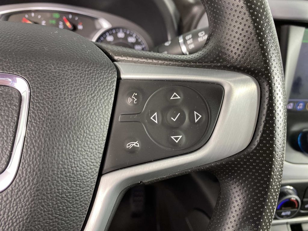 Used 2023 GMC Acadia SLE w/ Driver Convenience Package AWD/4WD image 17