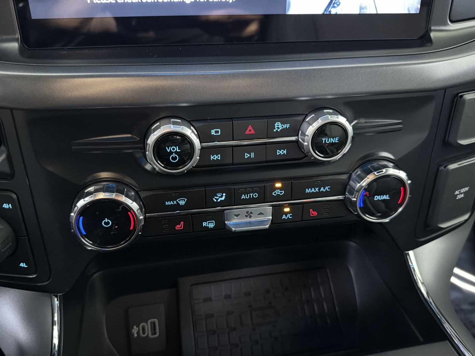 Used 2025 Ford F150 XLT w/ Equipment Group 302A MID AWD/4WD image 23