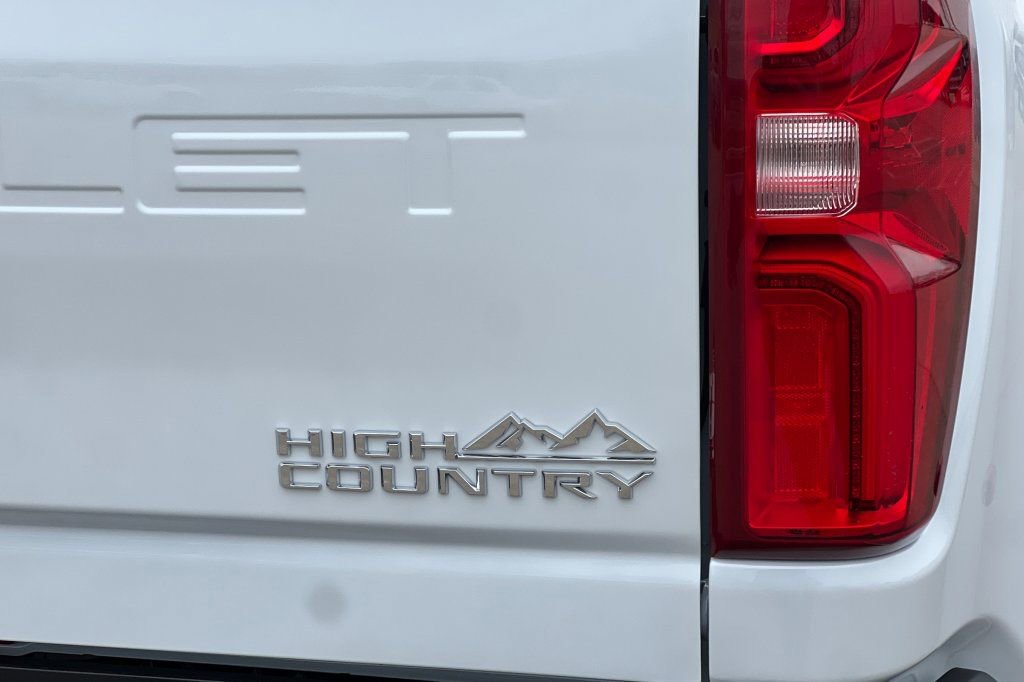 New 2026 Chevrolet Silverado 3500 High Country w/ High Country Premium Package image 21