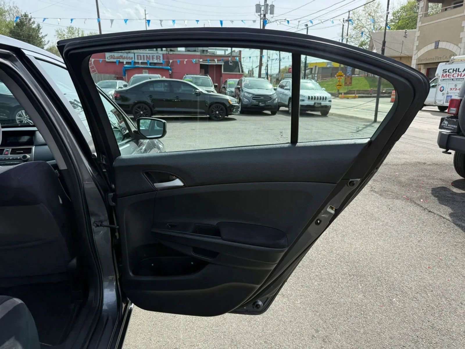 Used 2011 Honda Accord LX image 36