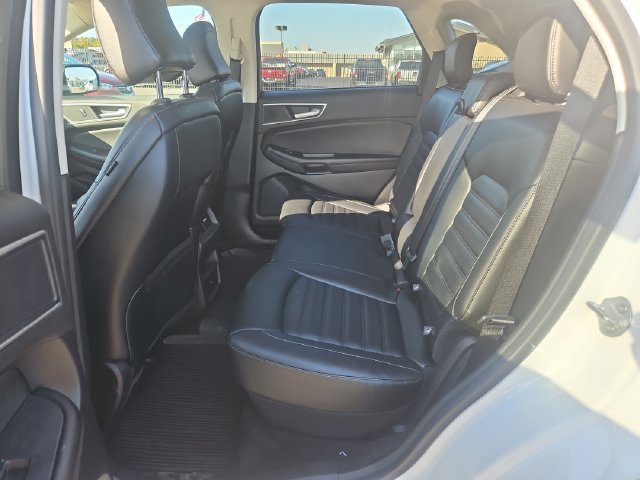 Used 2023 Ford Edge SEL AWD/4WD image 45
