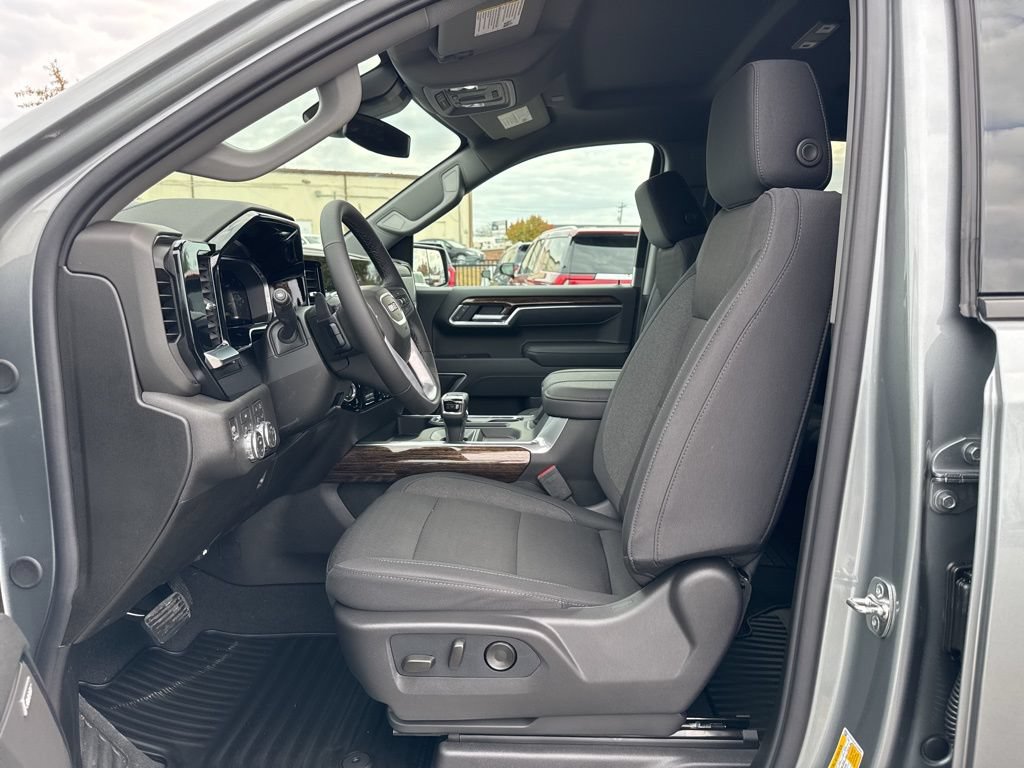 New 2026 GMC Sierra 1500 Elevation AWD/4WD image 17