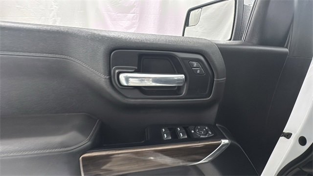 Used 2019 Chevrolet Silverado 1500 LT image 18