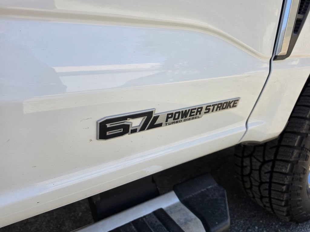 Used 2025 Ford F250 Lariat w/ Chrome Package image 50
