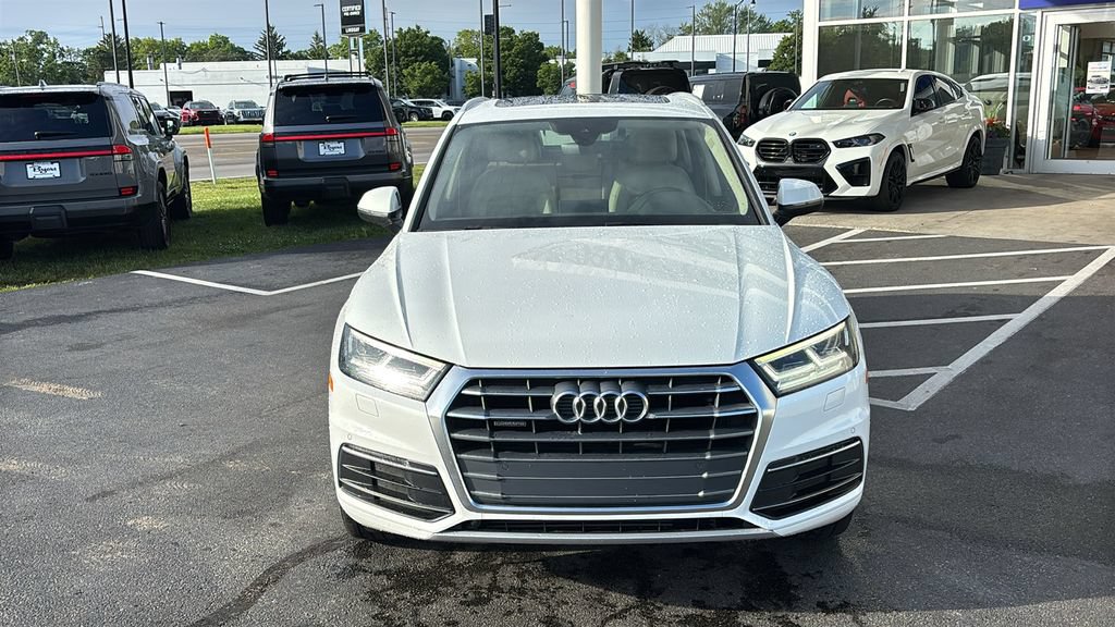 Used 2018 Audi Q5 2.0T Premium Plus w/ Premium Plus Package AWD/4WD image 5
