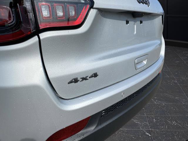 New 2025 Jeep Compass Limited w/ Sun & Sound Group image 36