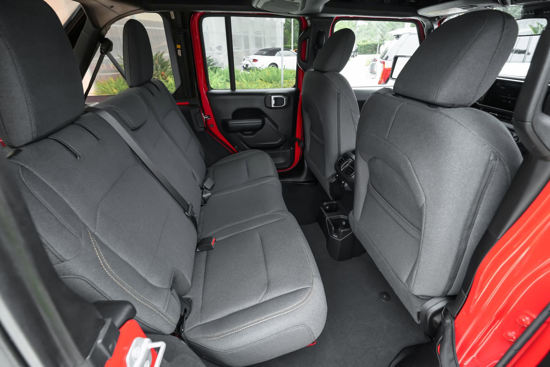 Used 2024 Jeep Wrangler Willys image 37