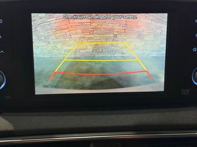 Used 2019 Hyundai Santa Fe SEL w/ Cargo Package FWD image 9