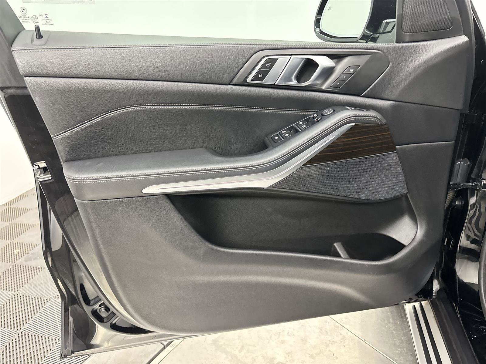 Used 2019 BMW X5 xDrive40i w/ Convenience Package image 26