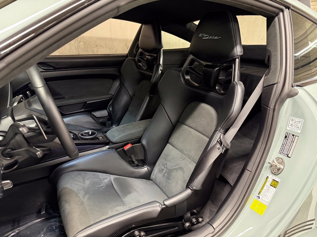 Used 2024 Porsche 911 Dakar AWD/4WD image 29